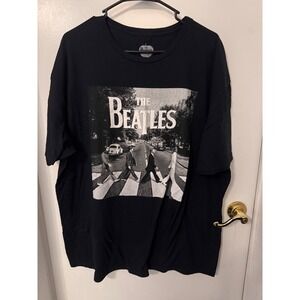 The Beatles Abbey Road Graphic T-Shirt Mens Black Short Sleeve Hybrid Tee